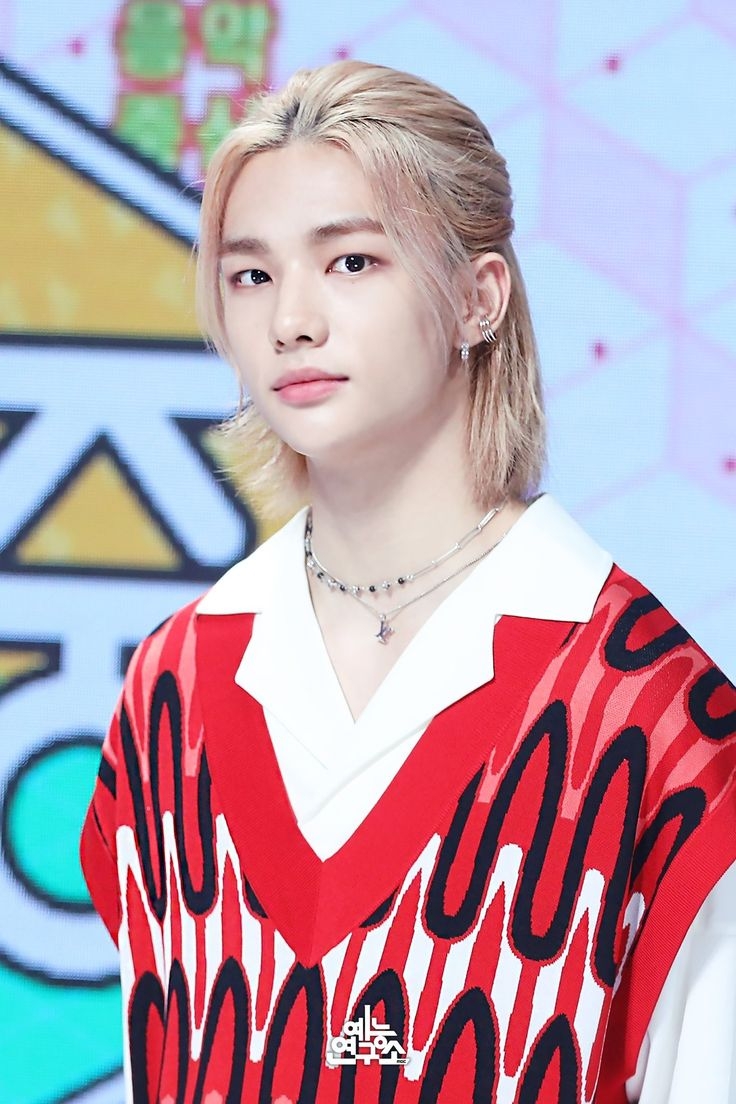 Феликс айдол