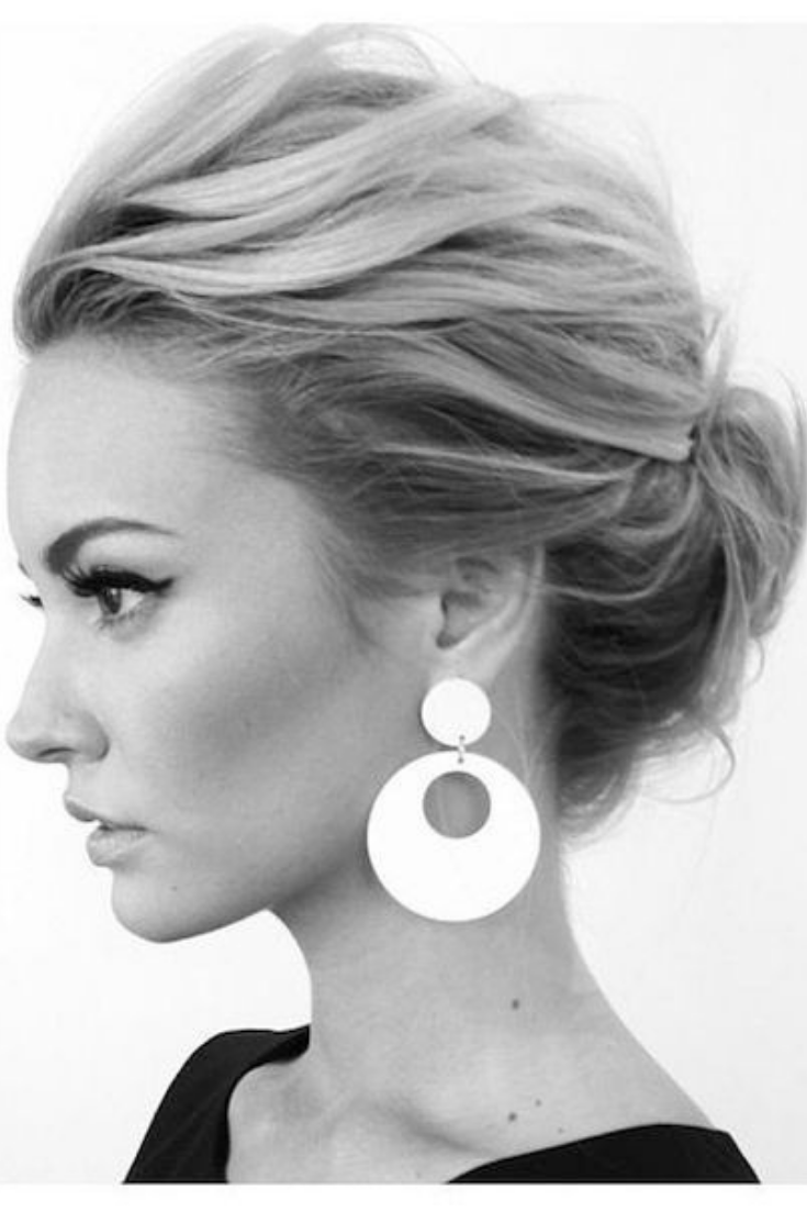 Пучок на короткие волосы