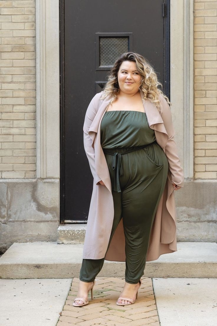 Одежда оверсайз на полных людях