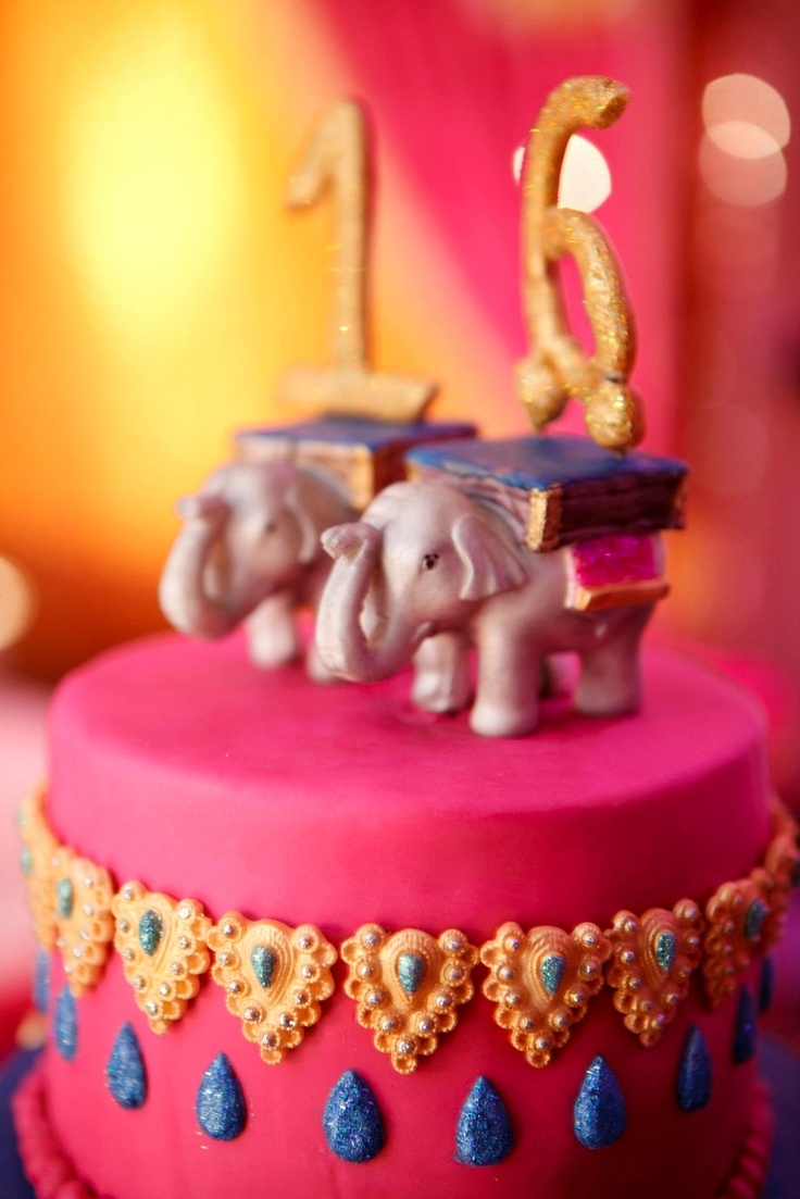 Торт в индийском стиле
