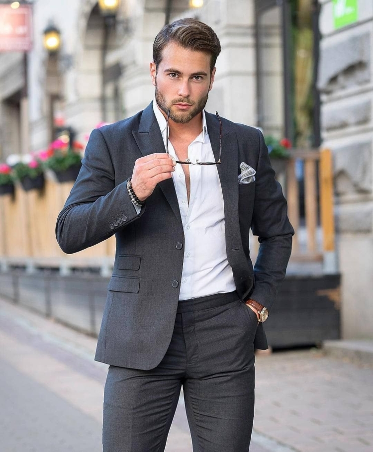 Стильный мужчина