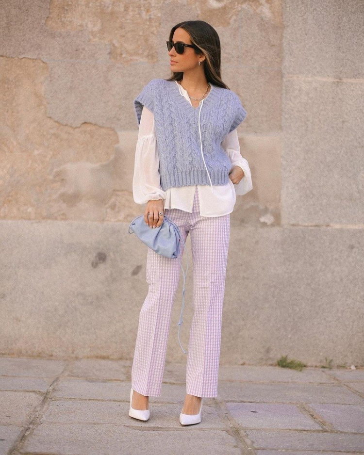 Образы с вязаным жилетом