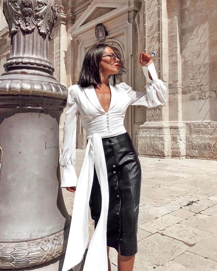 Белый брючный костюм с топом