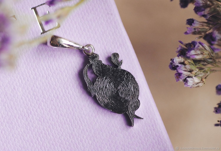 Кулон маленький