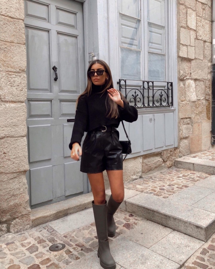Образ с шортами и колготками на осень