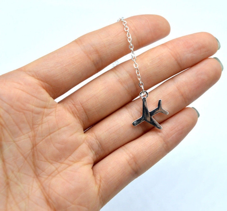 Кулон самолета на шею