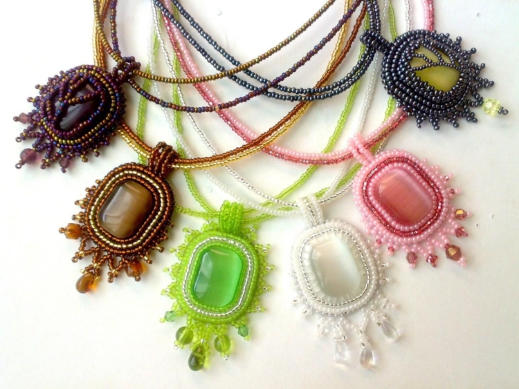 Бисерные кулоны