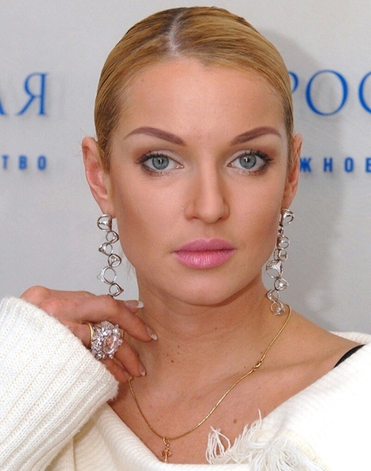 Настя Волочкова