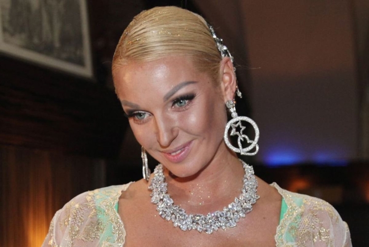 Анастасия Волочкова 2003