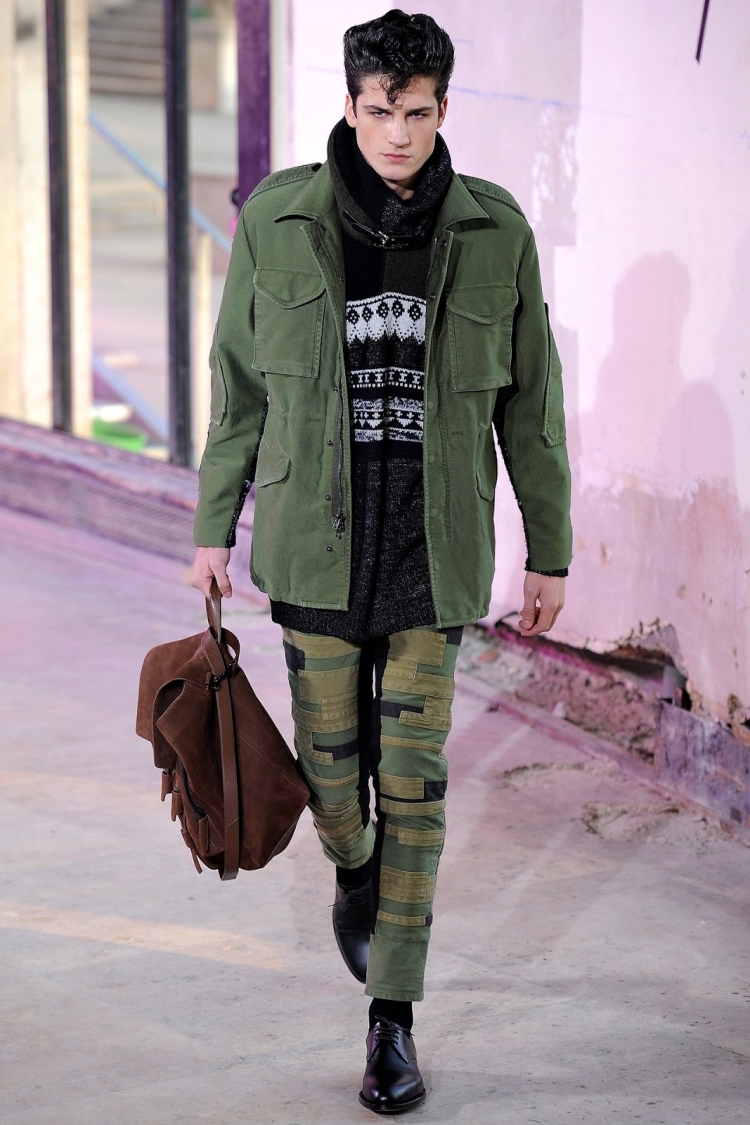 Одежда цвета хаки мужская