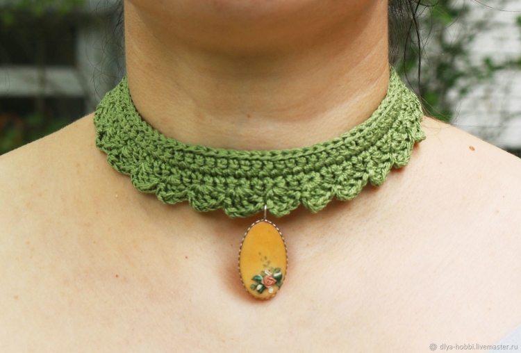 Вязаный чокер