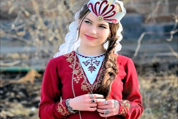 Армянская Национальная одежда Сирушо