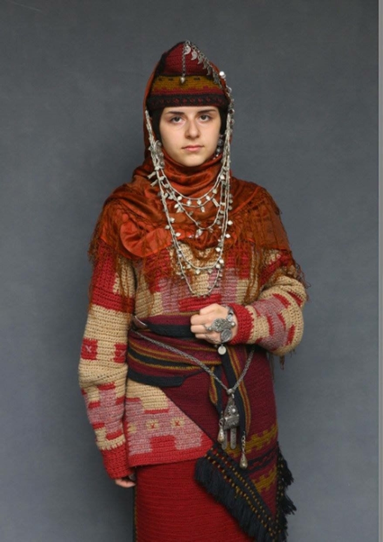 Минтана армянский национальный костюм