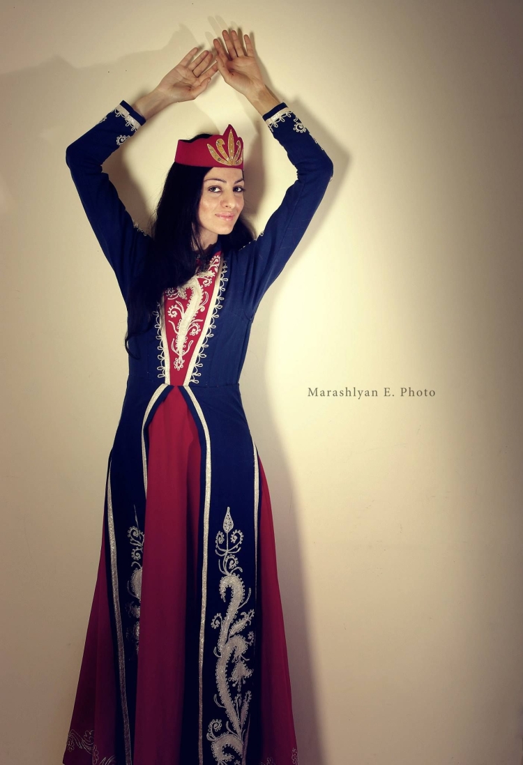 Минтана армянский национальный костюм