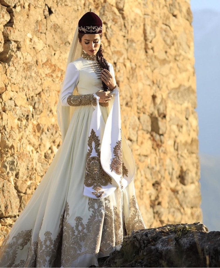 Армянка арт