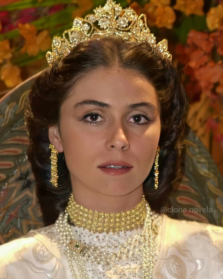 Жади клон Наряды