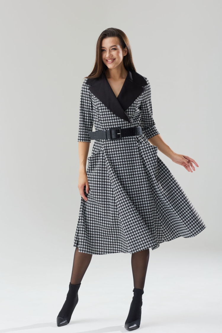 Платье из ткани лапша