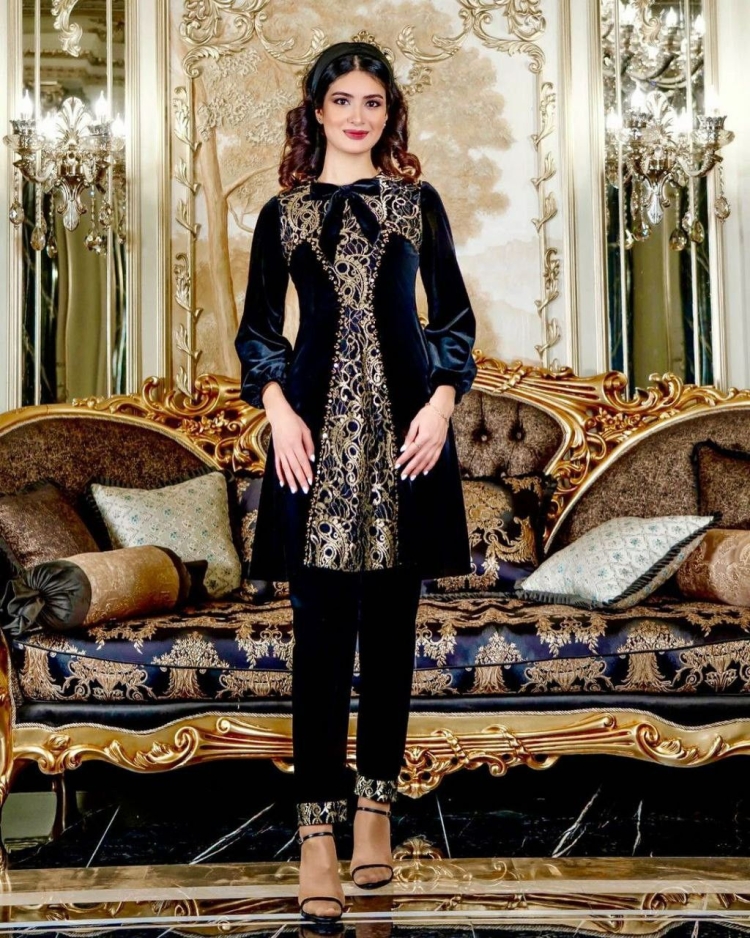 Паризода либослари