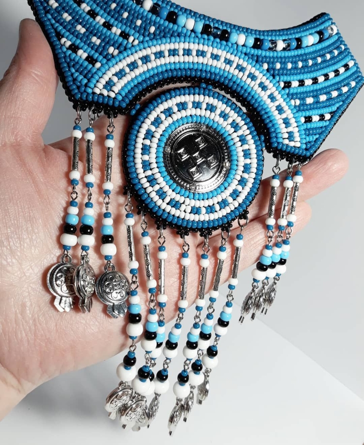 Якутские украшение на бисере