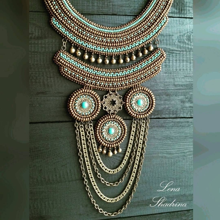 Илин кэбиьэр бохо