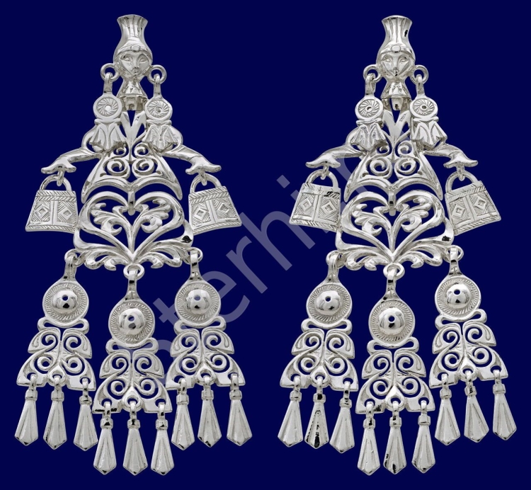 Якутские этнические серьги