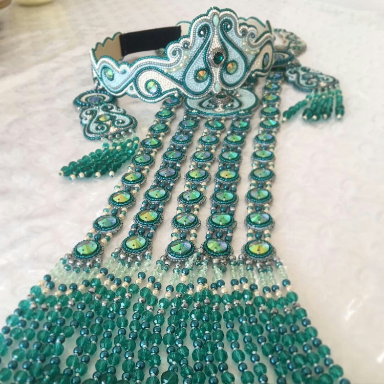 Якутские Илин кэбиьэр