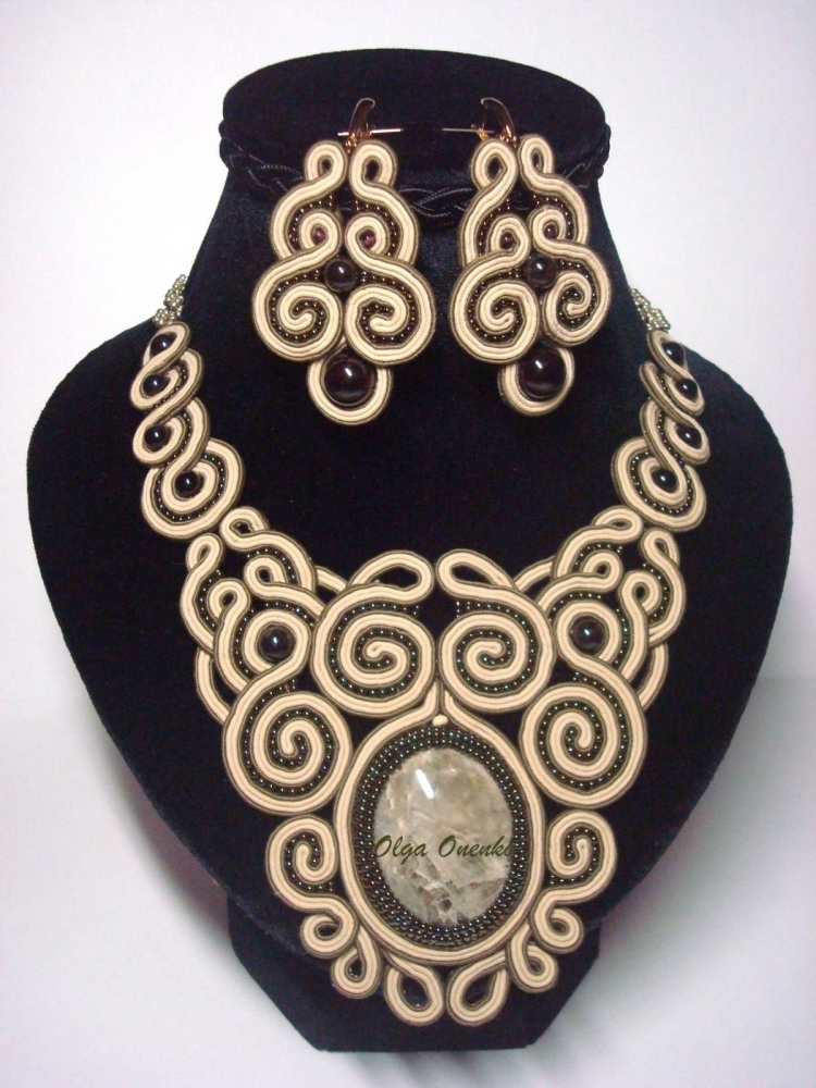 Сутаж украшения