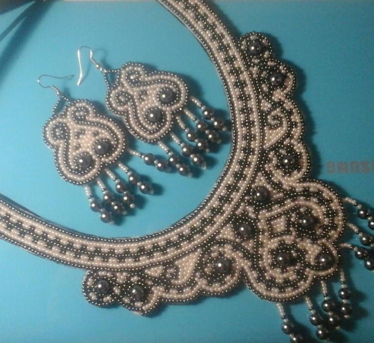 Якутские украшения из бисера