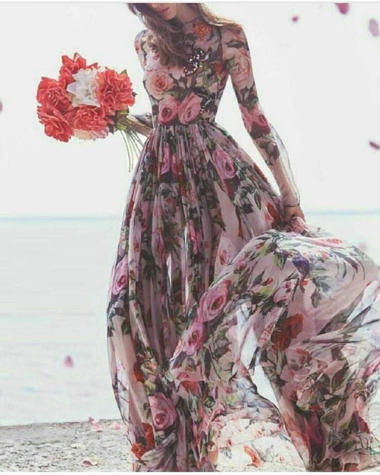 Платье с цветочным принтом