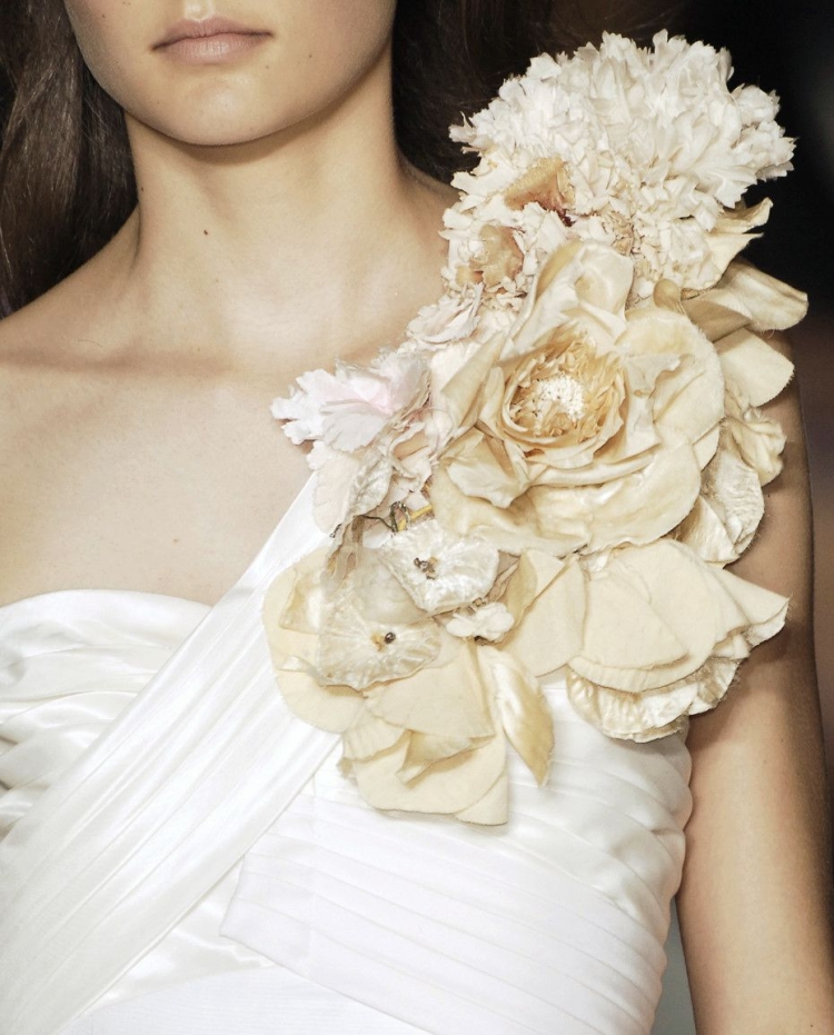 Фотосессия с цветами