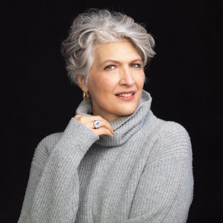 Стрижка Пикси на Седые волосы для женщин за 50