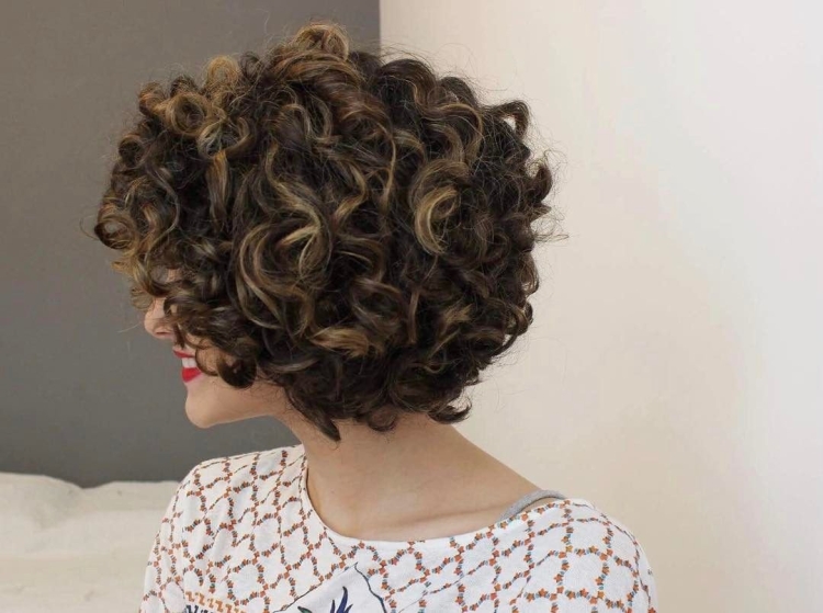 Кудри на короткие волосы