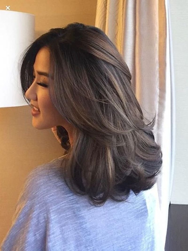 Стрижки на волосы по лопатки