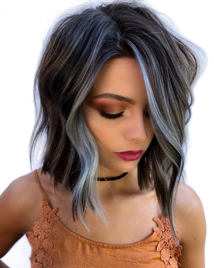 Белые пряди