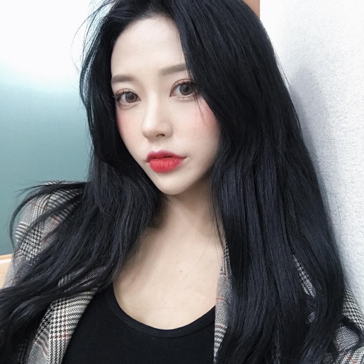 Корейская девушка Ульзанг