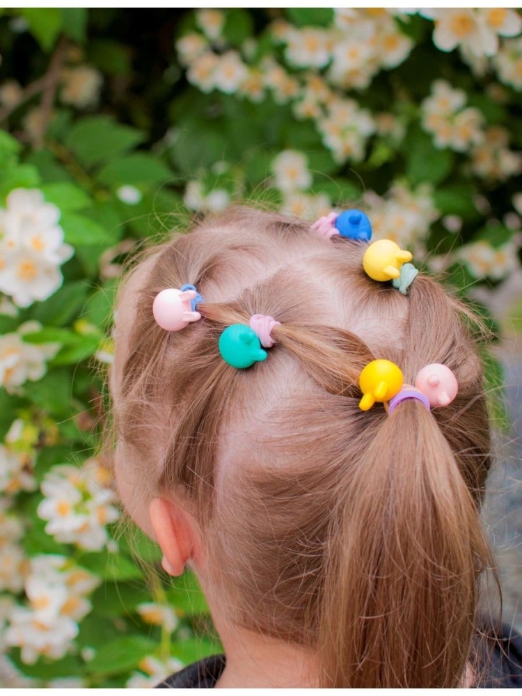 Детская прическа с резинками