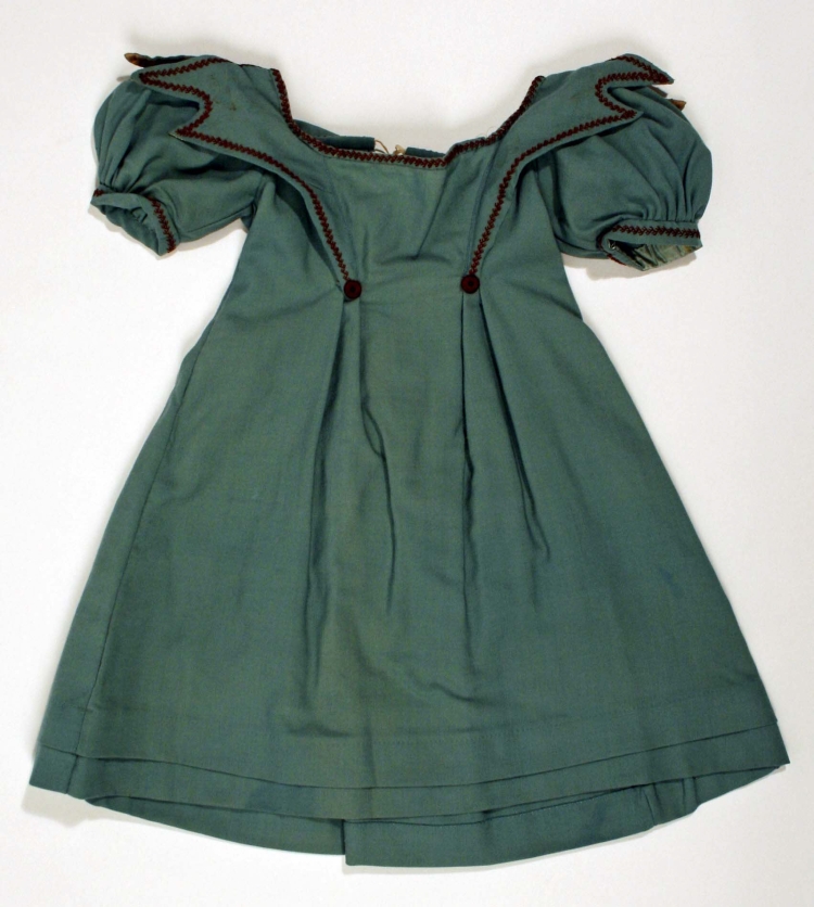 Старинные детские платья