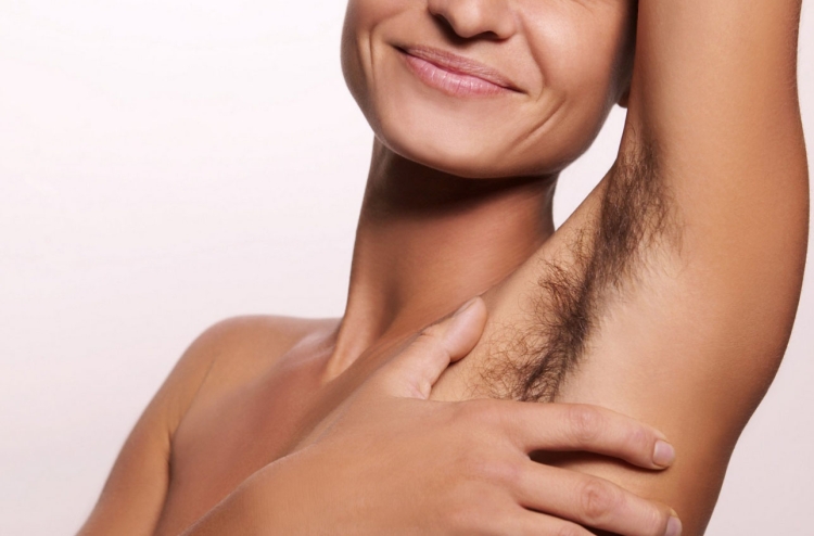 Длинные волосы в подмышках