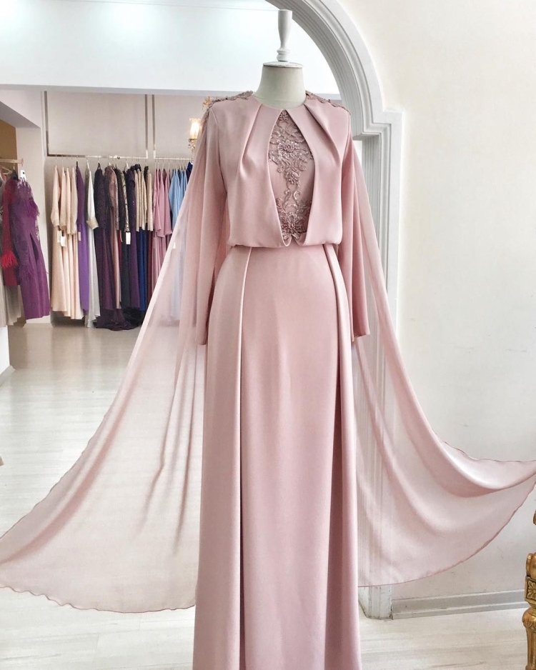 Мусульманское вечернее платье.розовое