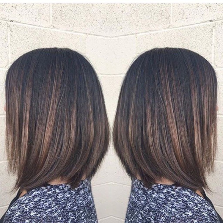 Балаяж на темные каре прямые