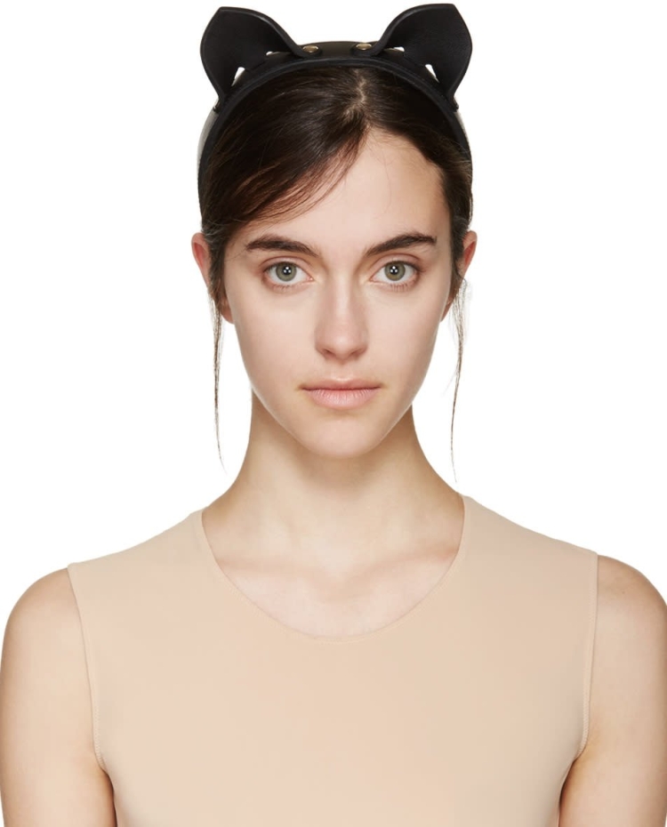 Прическа ушки