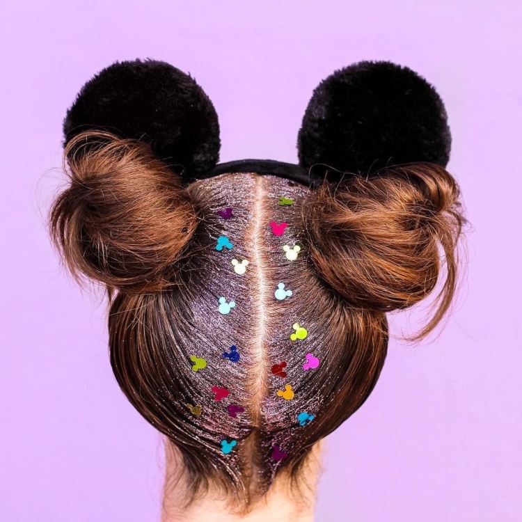 Прическа Микки Маус