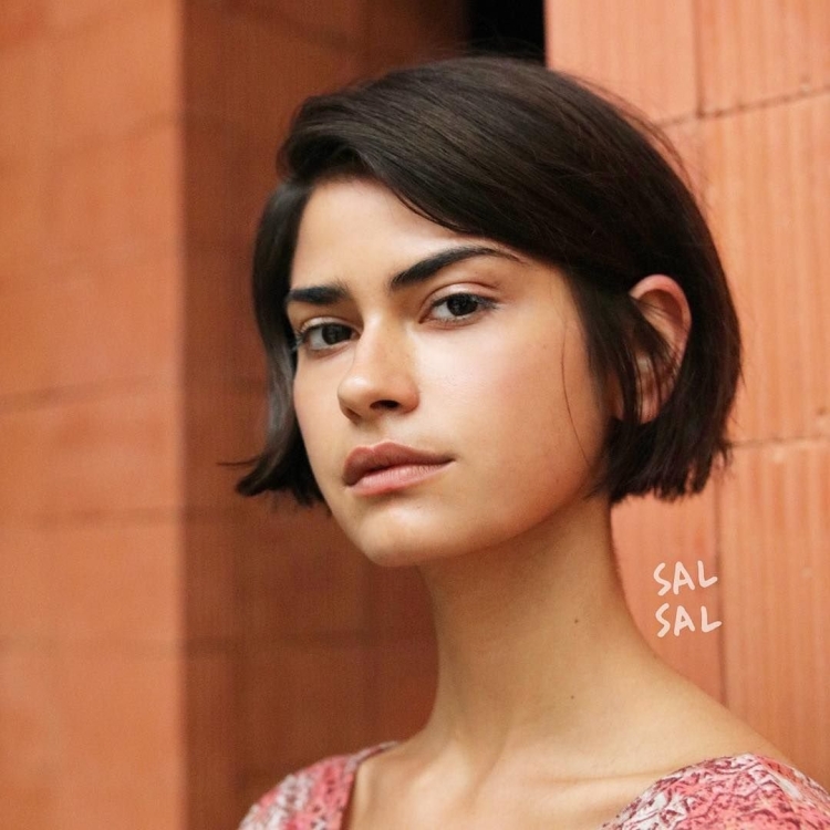 Короткая стрижка до ушей