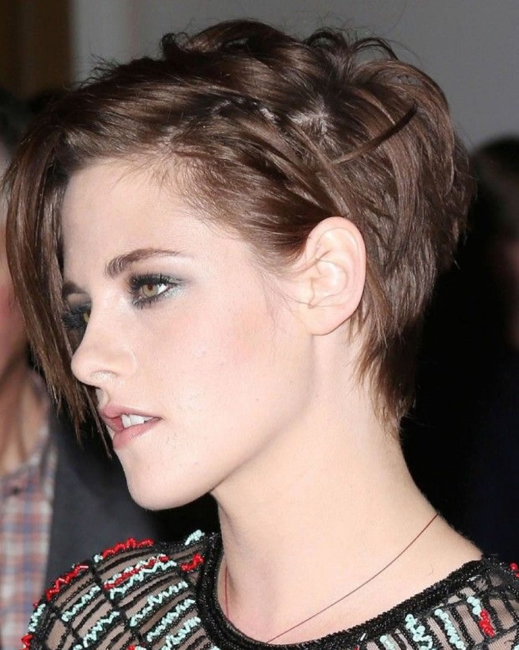 Кристен Стюарт с короткими волосами