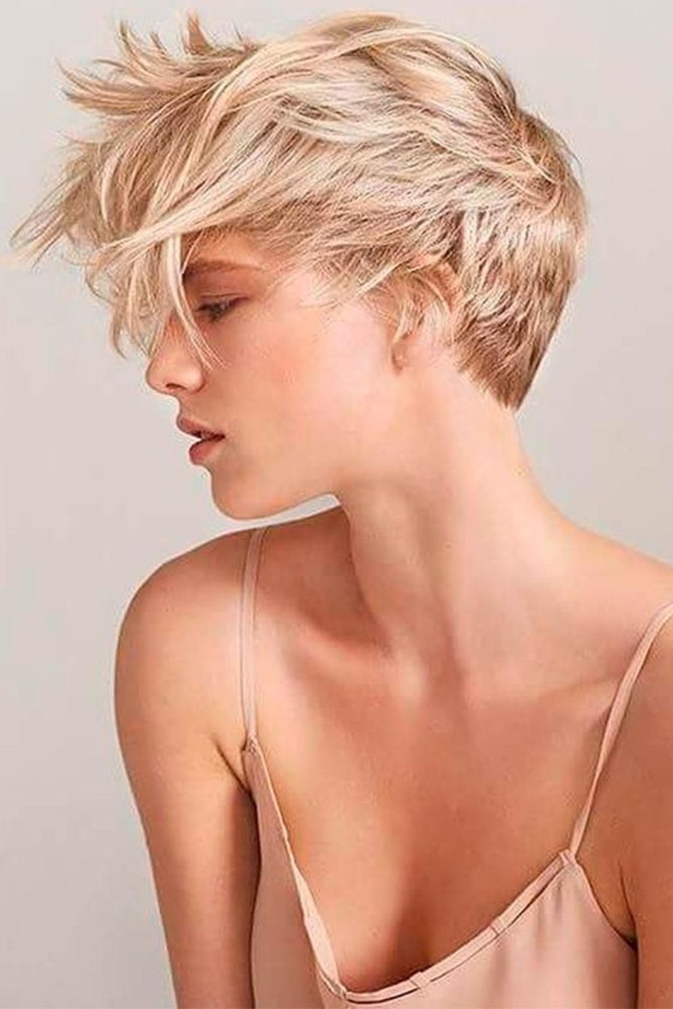 Блонд на короткие волосы