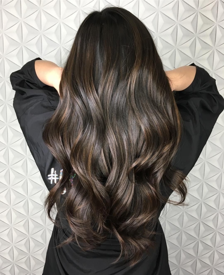 Эш Браун цвет волос