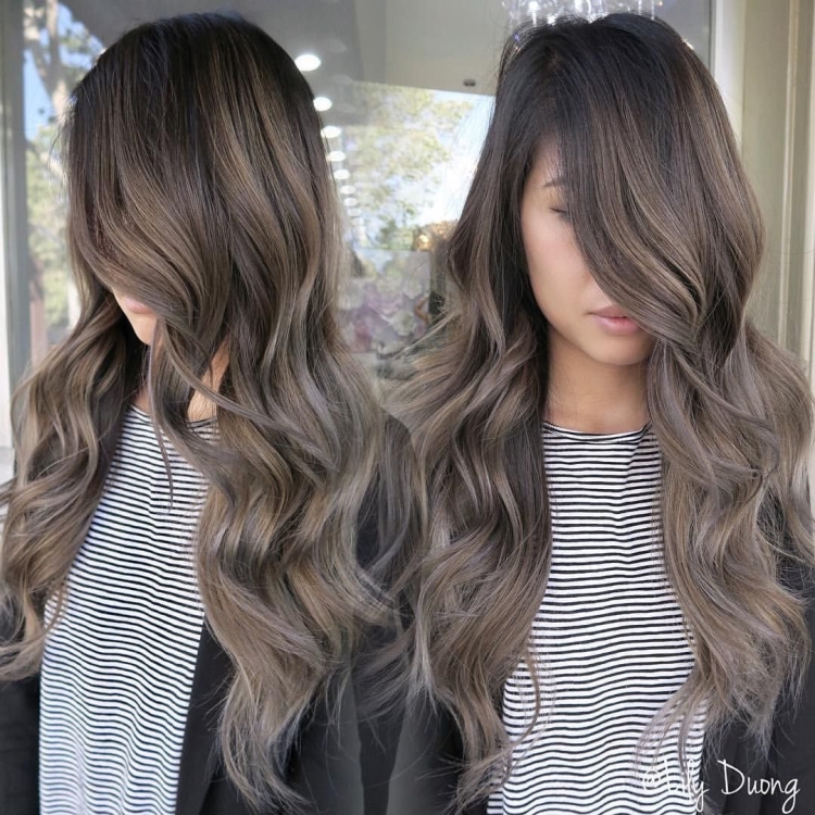 Балаяж на темные волосы с пепельным оттенком