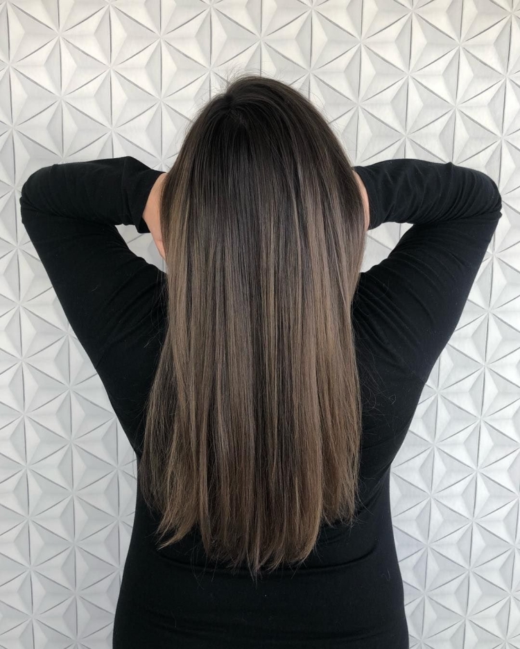 Растяжка на темные волосы