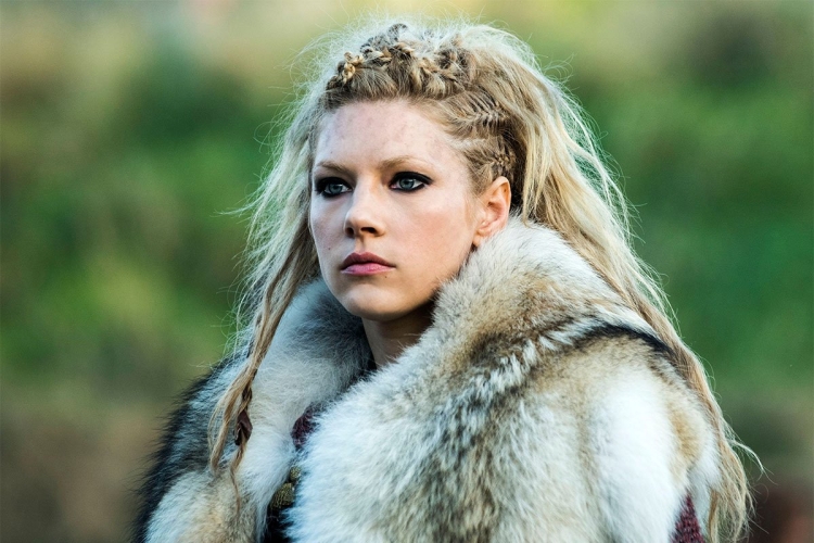 Анни куин Викинги