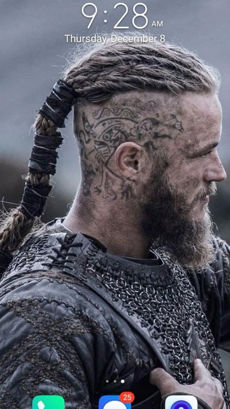 Голландская коса полукорона